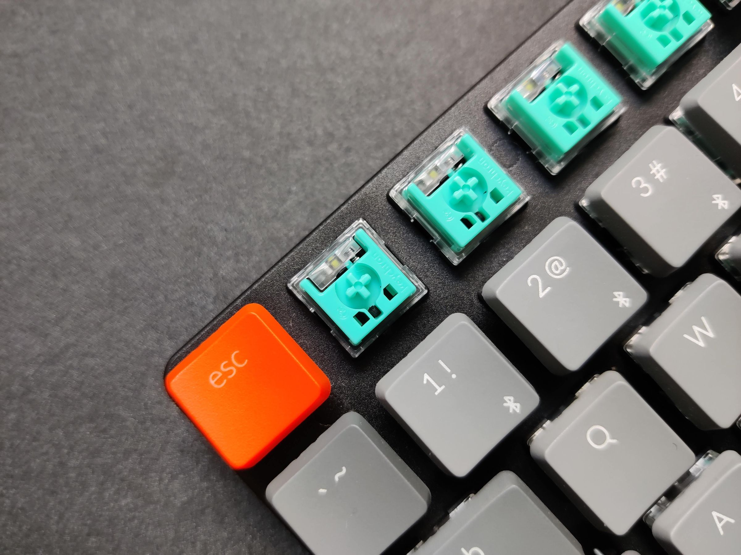 ロープロファイル Keychron Optical Switch Mint がK3にしっくりきた